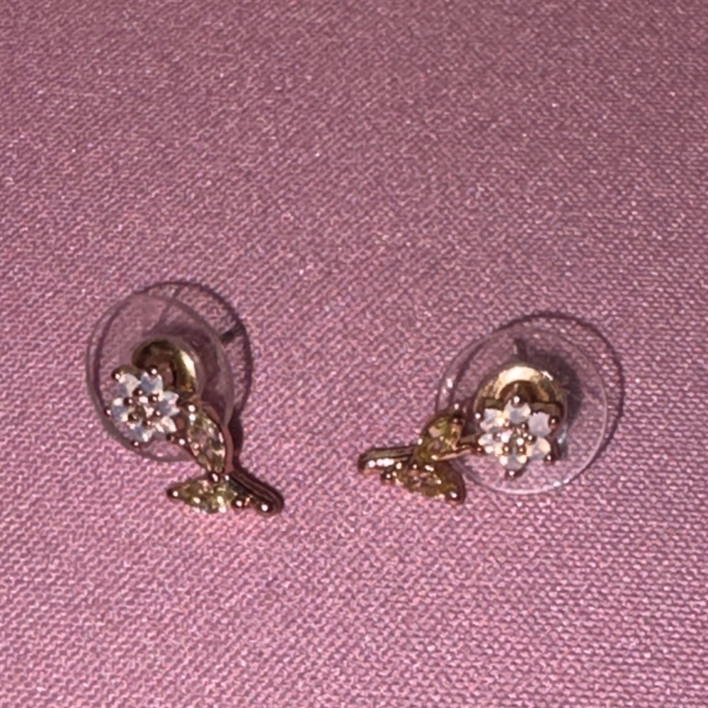 Elegant Gold and Silver Flower Stud Earrings